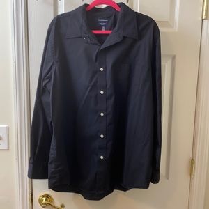 Men’s Black dress shirt